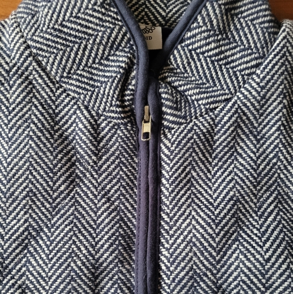 KATYDID WOMen's Blue Herringbone Vest - Picture 2 of 12